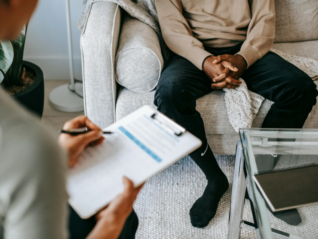 🤝 When to Seek Therapy with TheraConnect