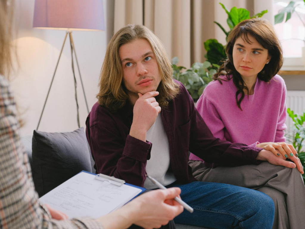 What to Expect in Your First Therapy Session (Complete Guide)