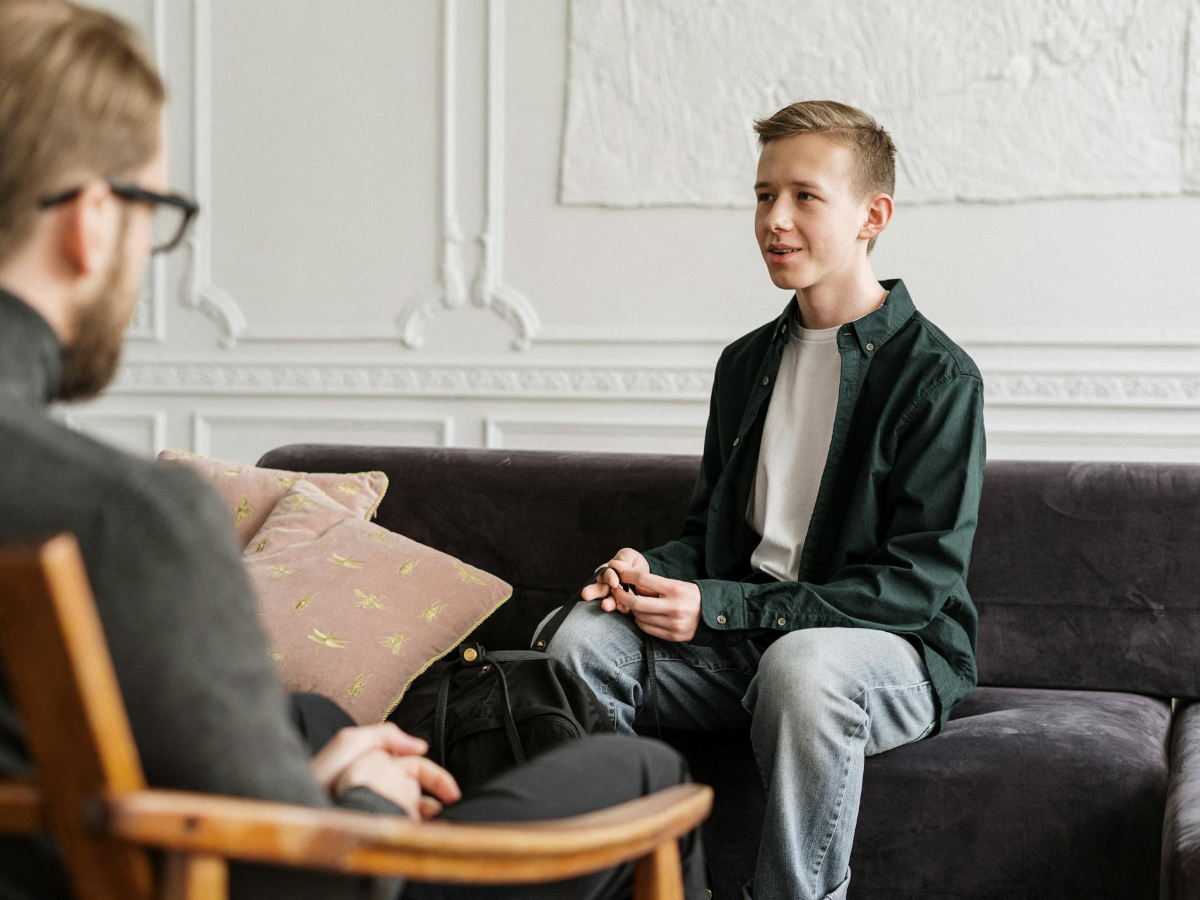 Best Online Therapy for Teens: What to Look For